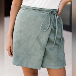 Pink Lily Green Suede Wrap Mini Skirt Size Medium